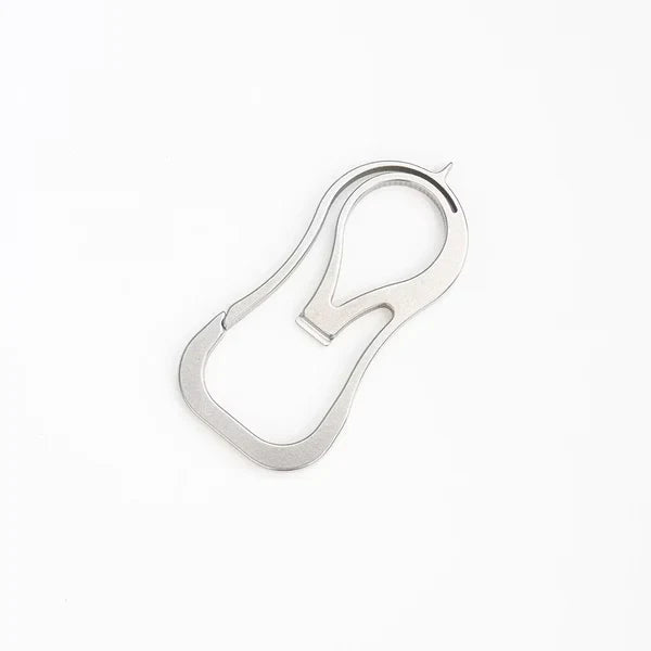 Titan-Karabiner