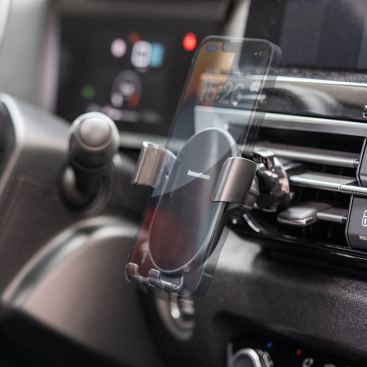 InnovaGoods Kabelloser KFZ-Ladehalter – Schnelles Laden während der Fahrt